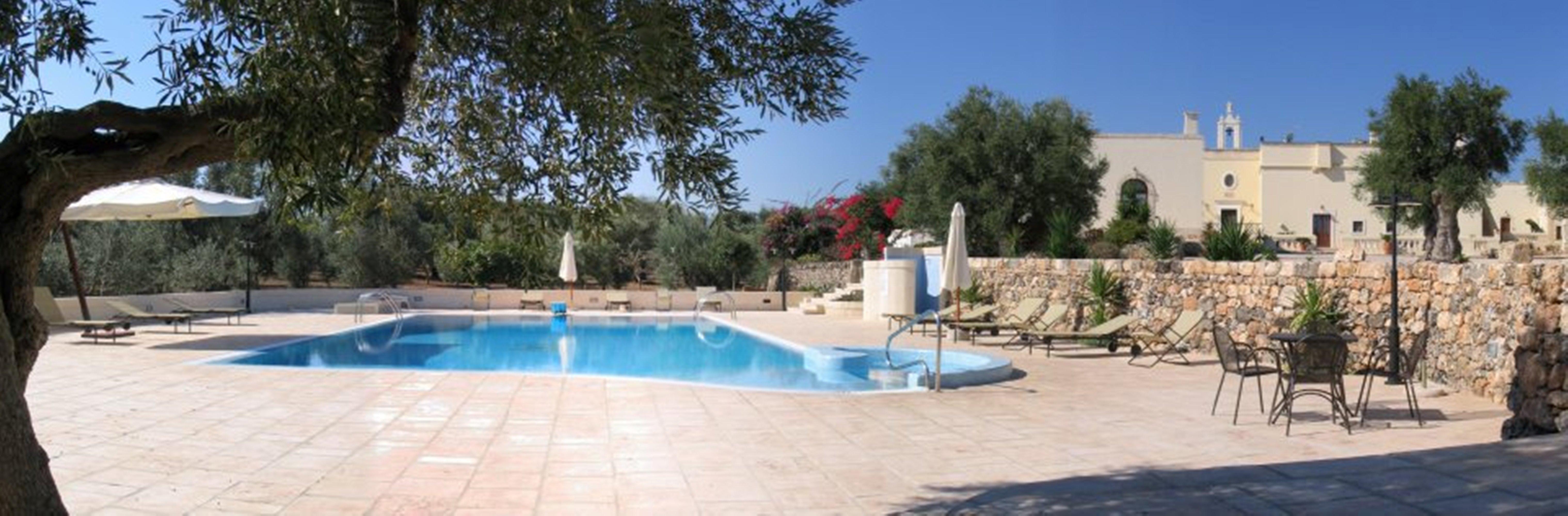 Masseria San Martino Pezze Di Greco Exterior photo