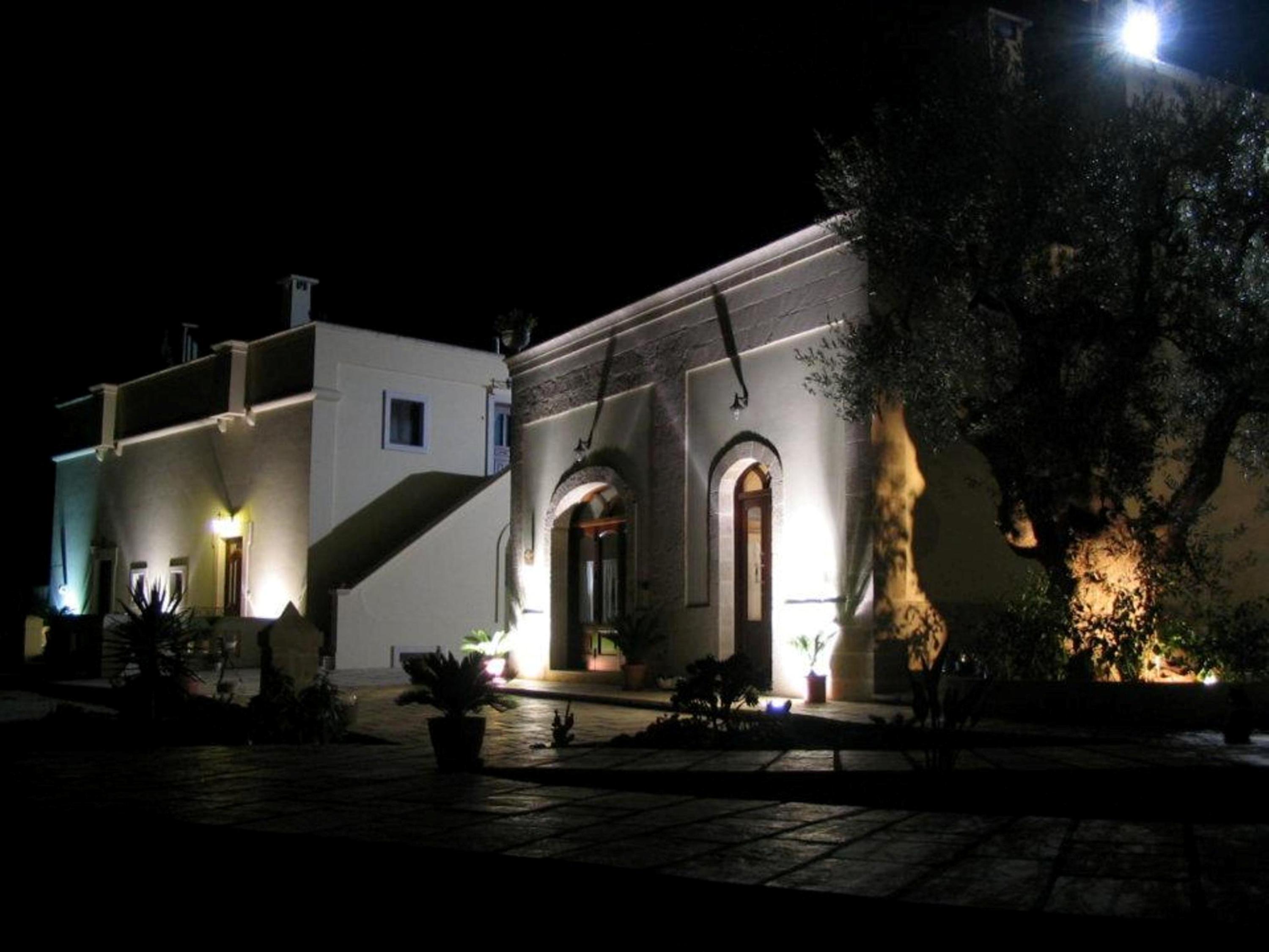 Masseria San Martino Pezze Di Greco Exterior photo